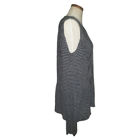 Cato Linen Blend Cold Shoulder Long Sleeves Black White Striped Top 22W-24W 2X - Picture 2 of 16